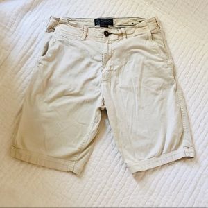 American eagle outfitters light tan shorts